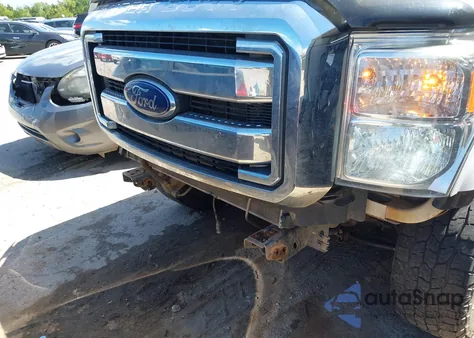 2015 Ford F-250 Xlt z USA, uszkodzony, nr VIN 1FT7W2BT3FEC62106